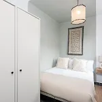 公寓 3 Bdr In Cornella 5 Mins Form The Metro 科尔内拉德罗布雷加特