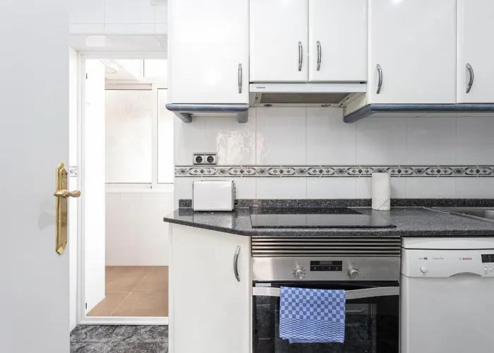 3 Bdr In Cornella 5 Mins Form The Metro * Cornellà de Llobregat