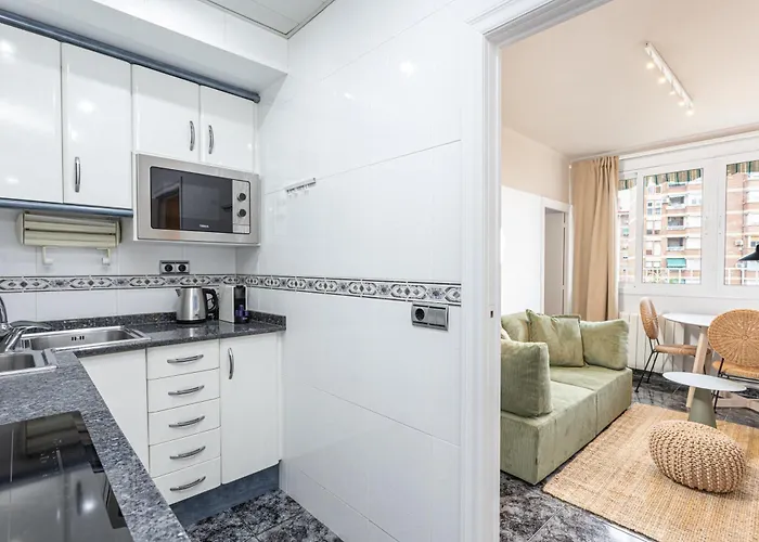 3 Bdr In Cornella 5 Mins Form The Metro Cornellà de Llobregat